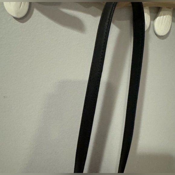 KATE SPADE Mindy Black Avenue Canvas Crossbody Camera Bag - Picture 4 of 7